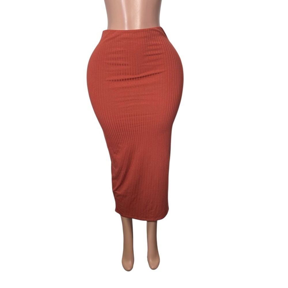Ribbed Midi Skirt in Burnt Orange